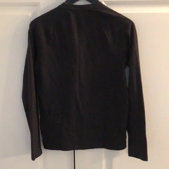 A&F long sleeve t shirt - Picture 5 of 5